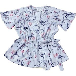 NWT Sienna Sky floral pattern blouse size S